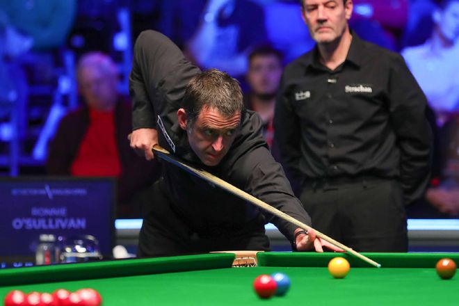 但其早年在 但其早年在